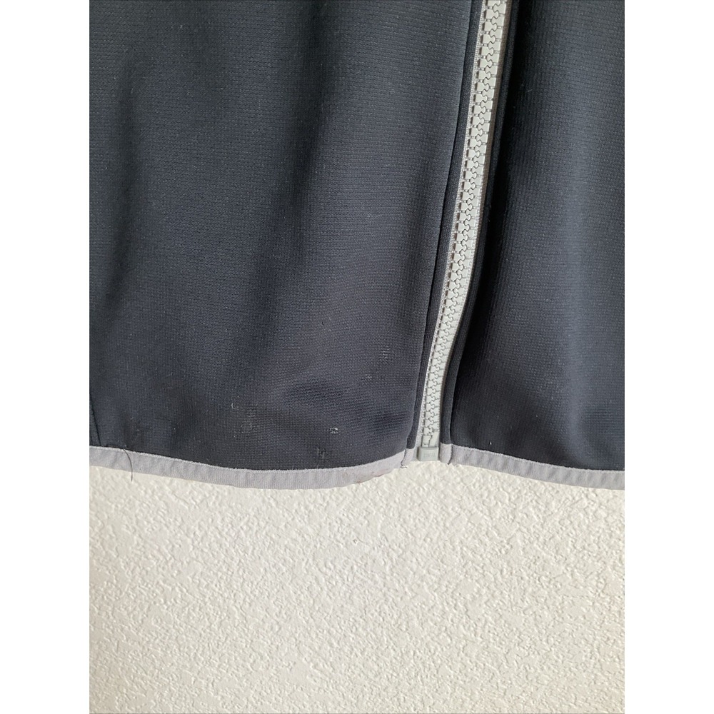Under Armor Boys Zip Up Jacket loose fit Youth Medium - Picture 2 of 5
